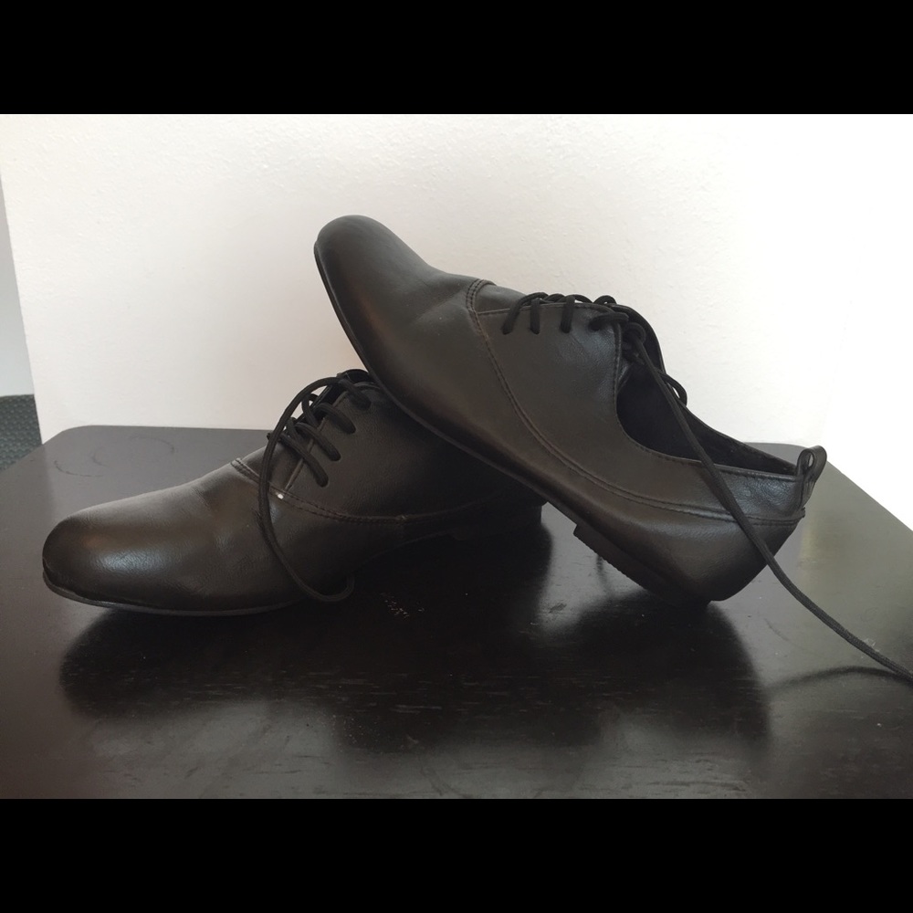 Never worn shoes